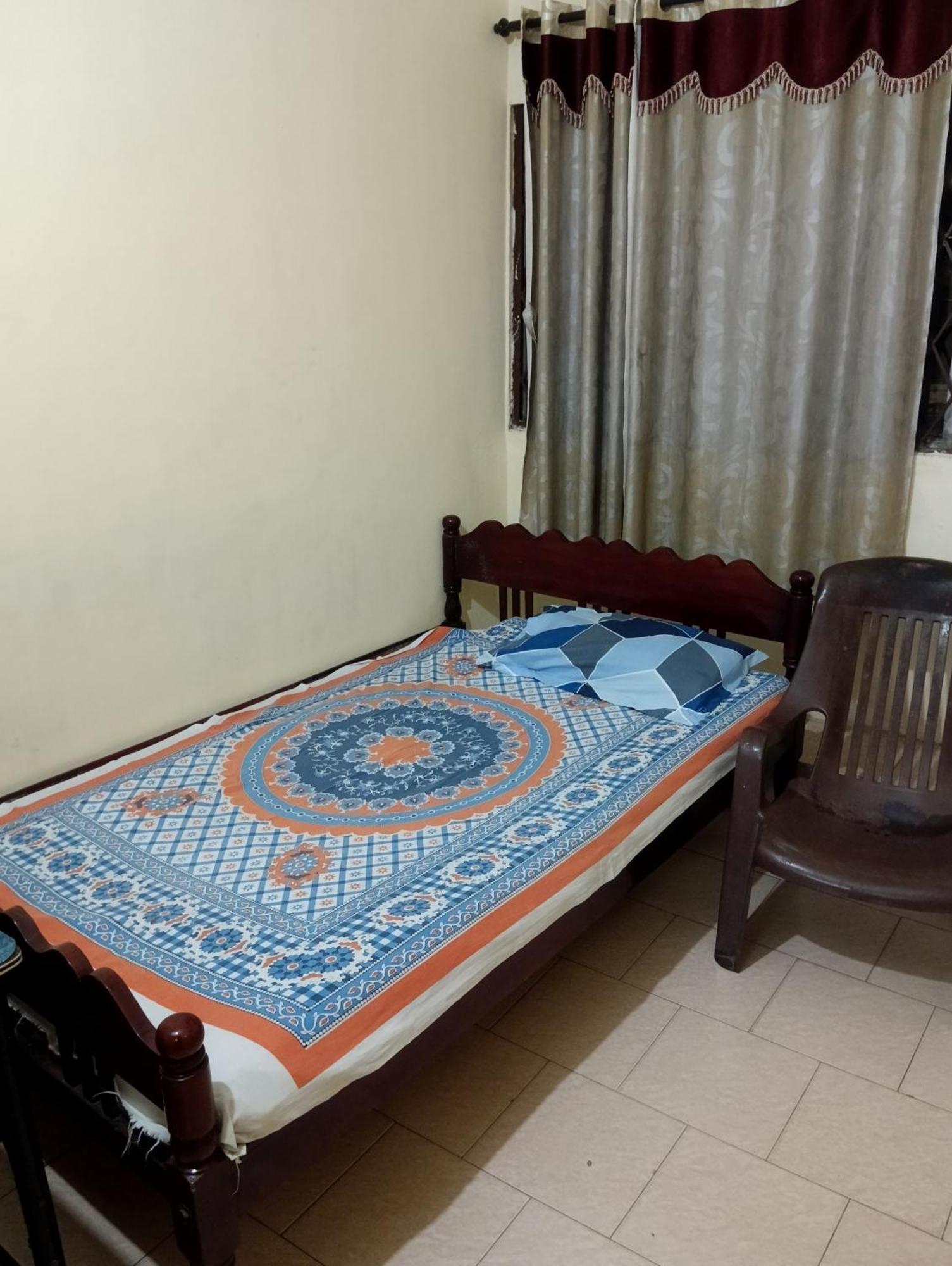 St. Antonys Lodge Kochi Esterno foto