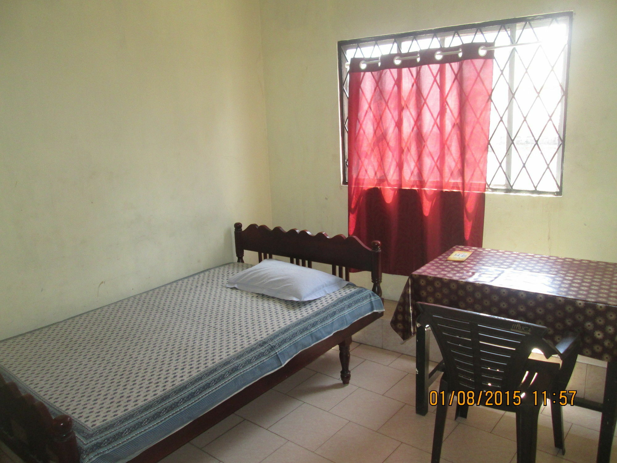 St. Antonys Lodge Kochi Esterno foto