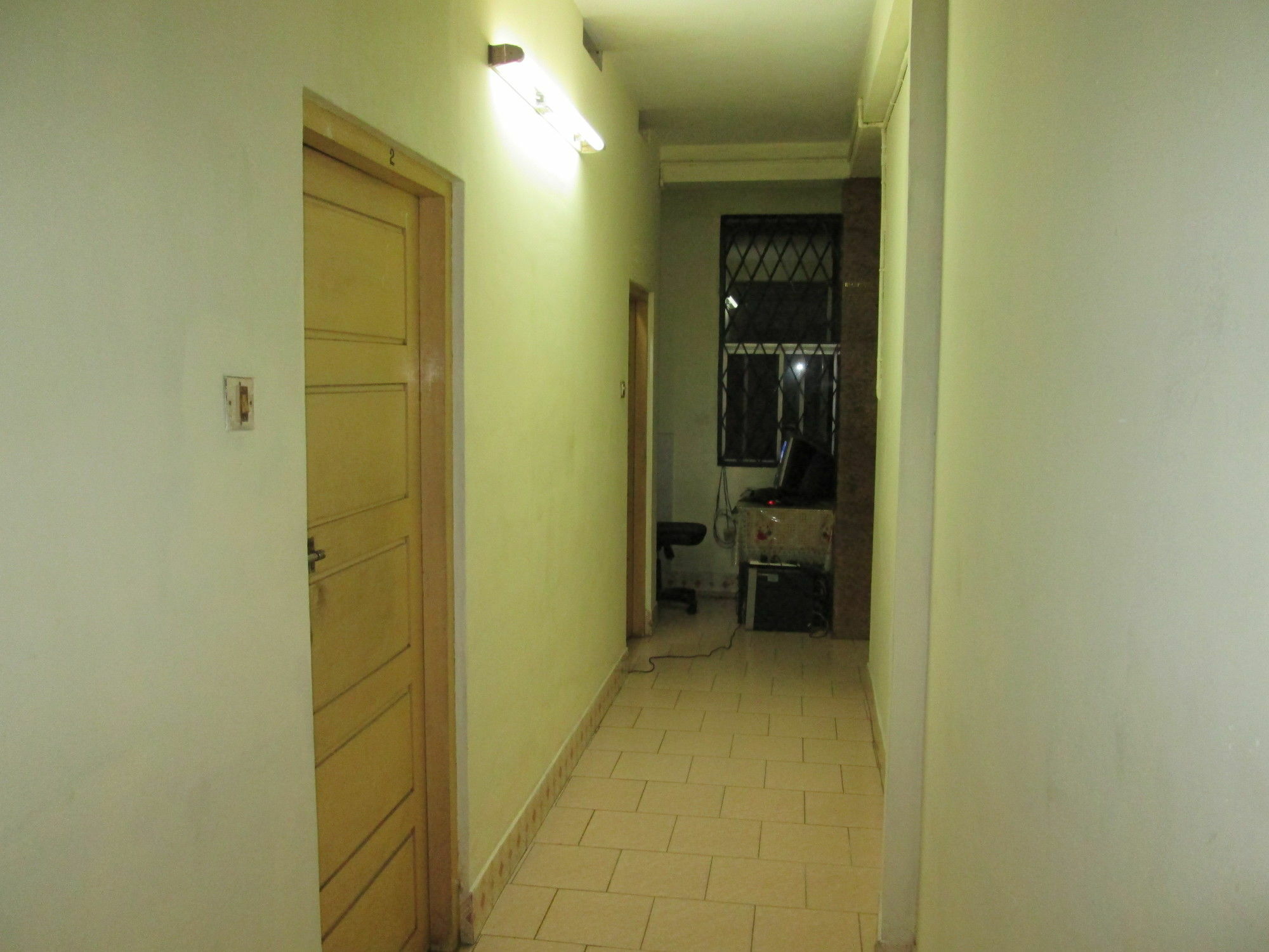 St. Antonys Lodge Kochi Esterno foto