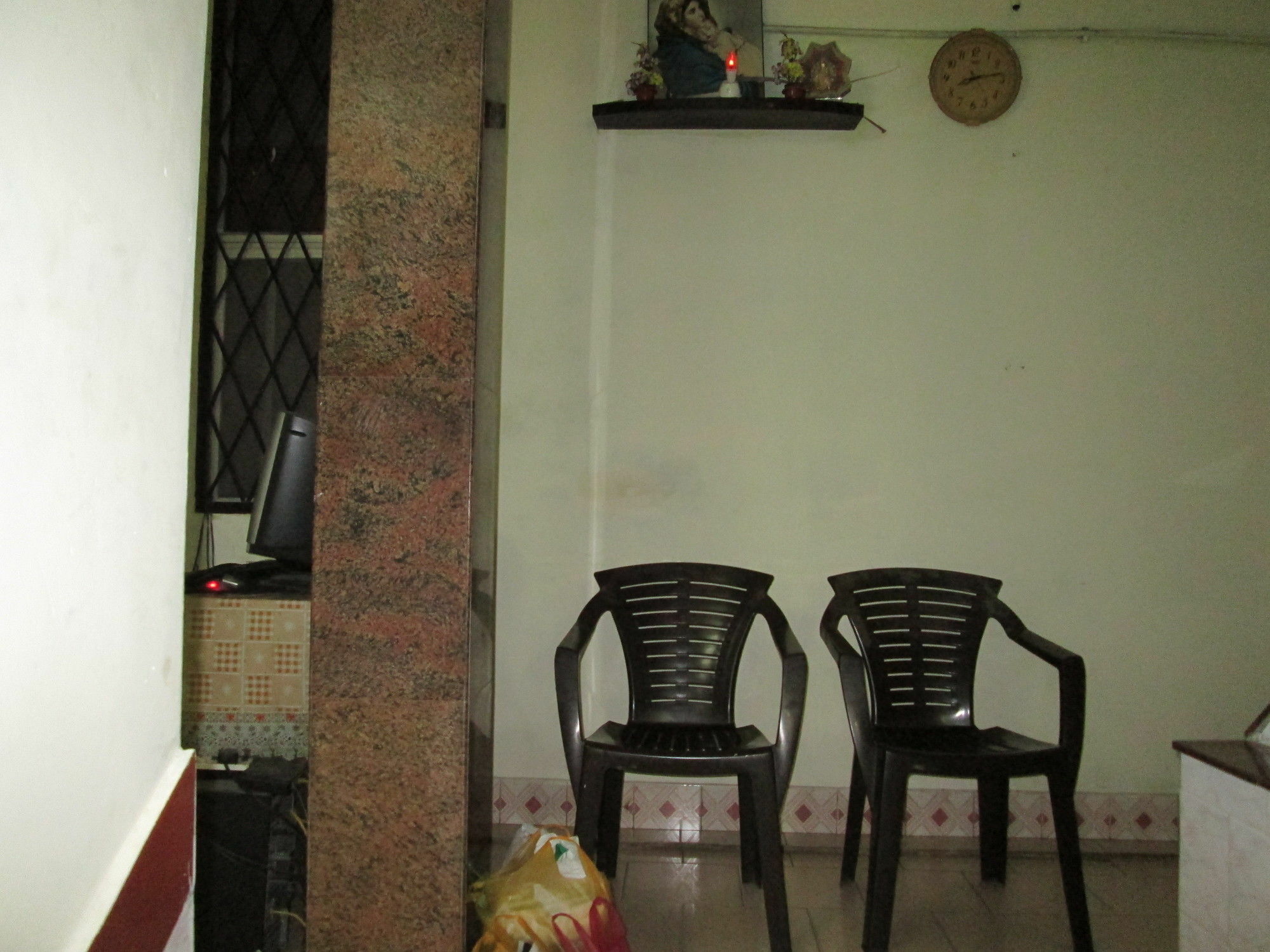 St. Antonys Lodge Kochi Esterno foto